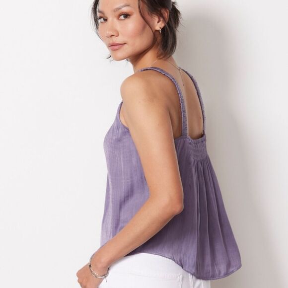 Evereve NWT Elise Hammered Satin Tank top in shale (grey/lavender) S - Picture 5 of 10